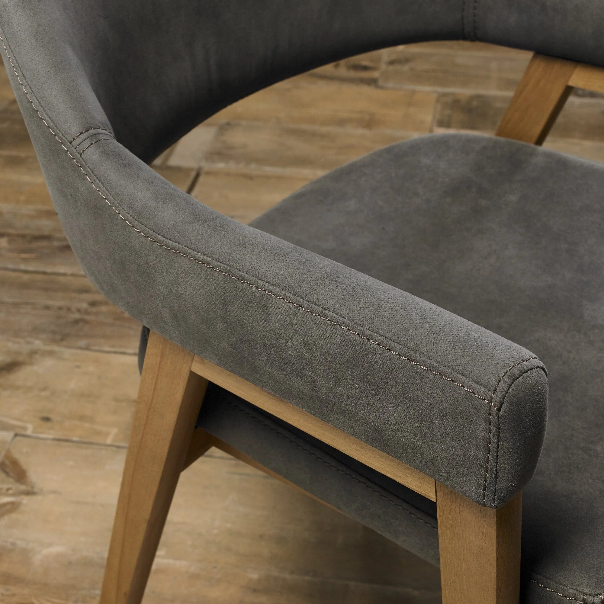 Highgate Rustic Oak Armchair - Image 6