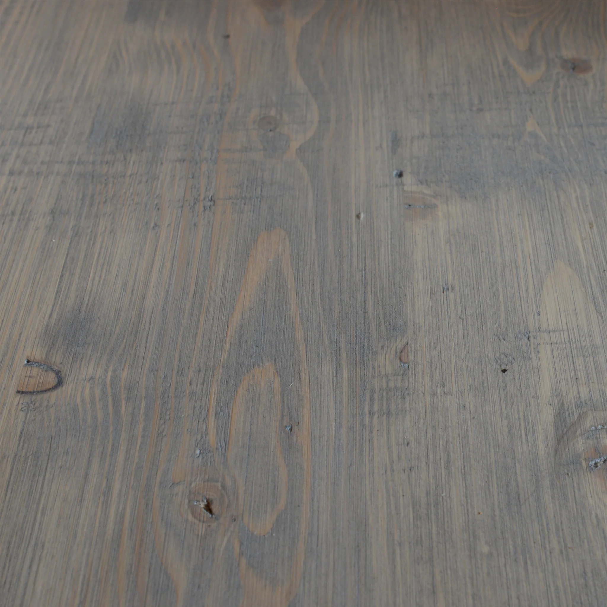 Indiana Lamp Table - Image 11