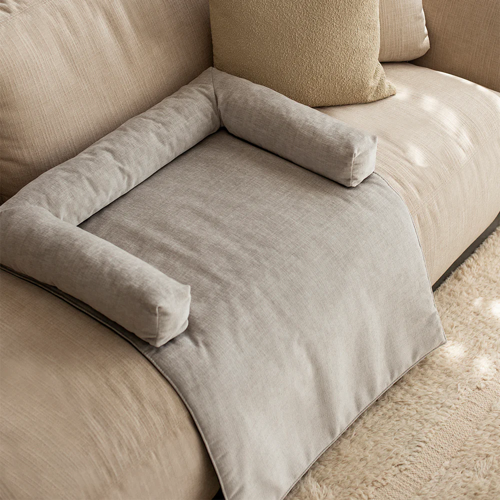 Muttley Pet Bed - Image 5